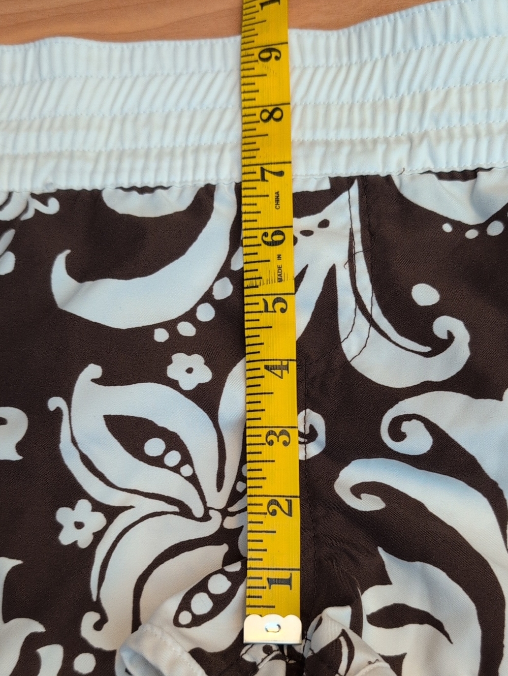 Roxy Women’s Floral Print Board Shorts in Brown and White - Picture 4 of 7